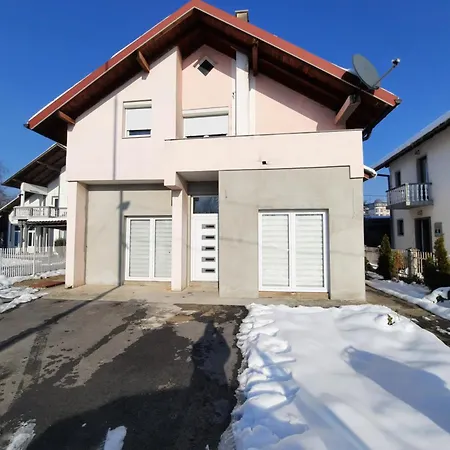 Stan Na Dan Maksim Gæstehus Lukavica